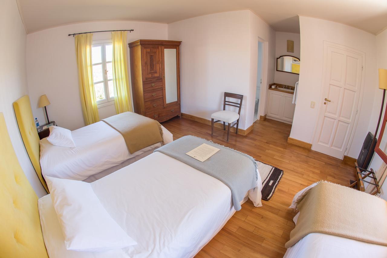 Hotel El Pedral Puerto Madryn Buitenkant foto